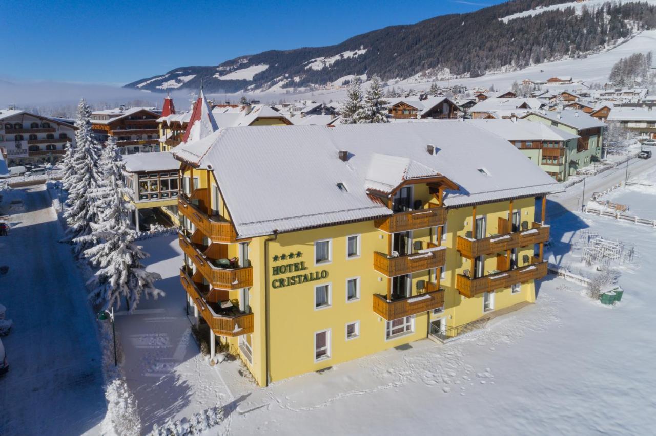 Hotel Cristallo Toblach Exteriör bild